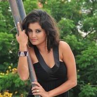 Archana Gupta Hot Photo Shoot Pictures | Picture 90171